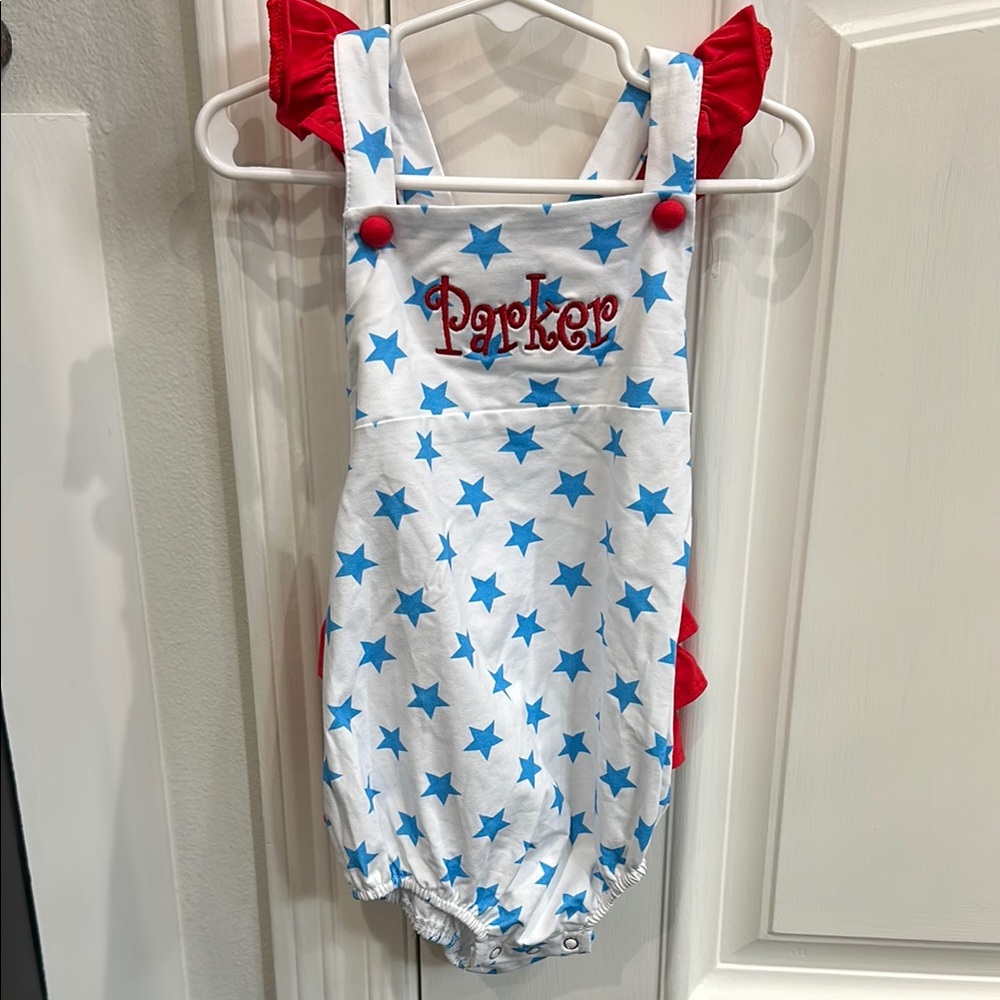 Red, White, and Blue Patriotic are Stars and Ruffles with Parker Bubble.